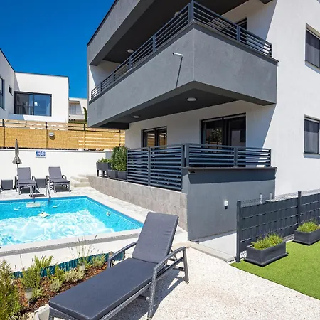 Belica Villa