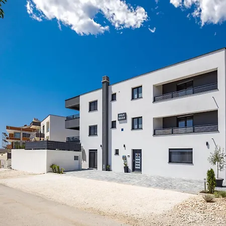 Belica Villa